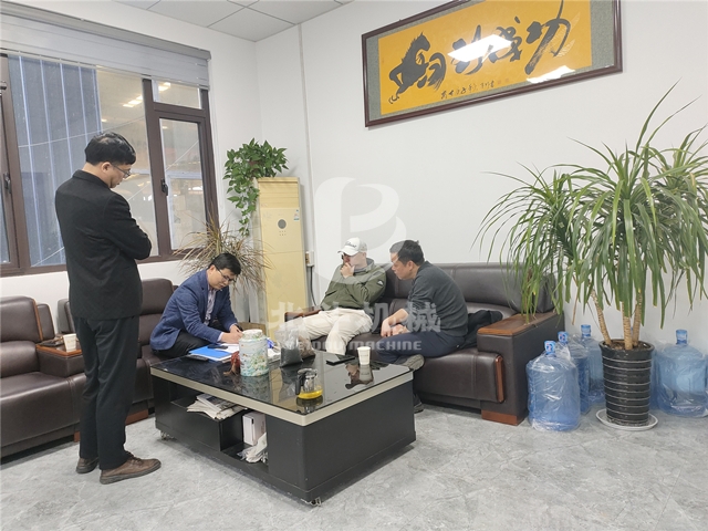 客戶探訪好色视频TV下载機械的餐廚垃圾好色先生APP下载生產基地