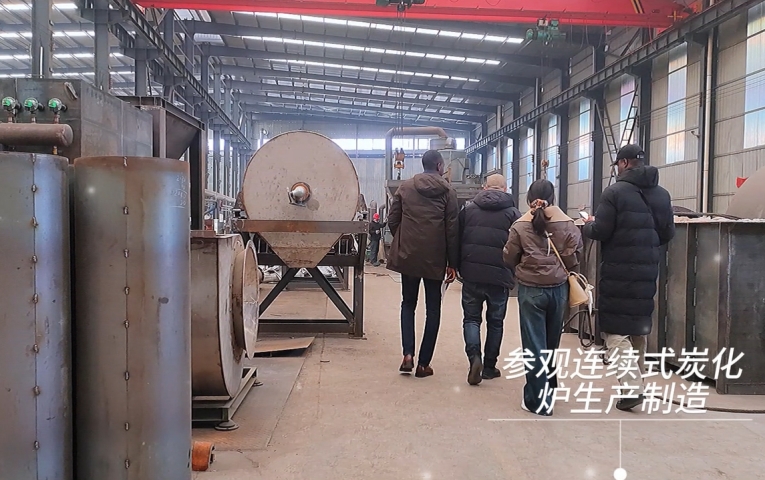 不遠萬裏來考察,非洲客戶到鞏義好色视频TV下载機械之行
